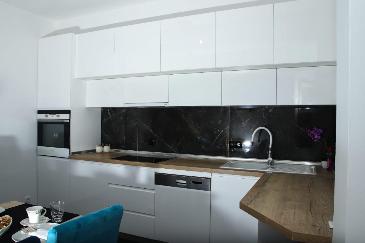 Apartman "Park" Livno Buitenkant foto